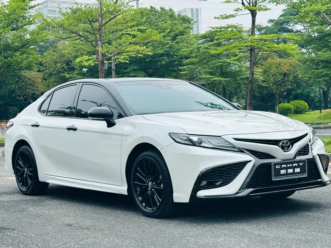 Toyota Camry 2023 2022 2.0S Knight Edition