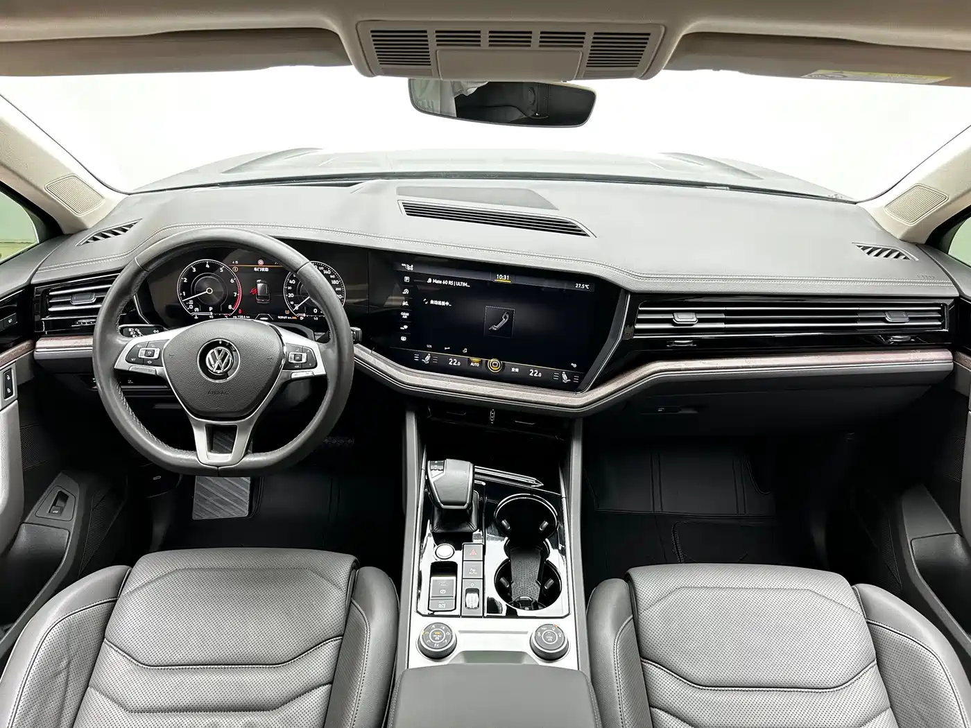Volkswagen Touareg 2020 3.0TSI Enjoyment Edition China VI фото 18