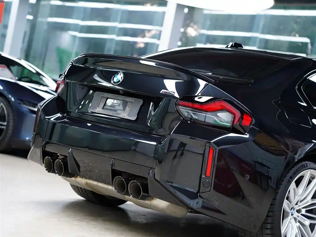 BMW M2 2024 M2 фото 6