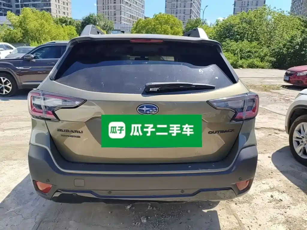 SUBARU OUTBACK