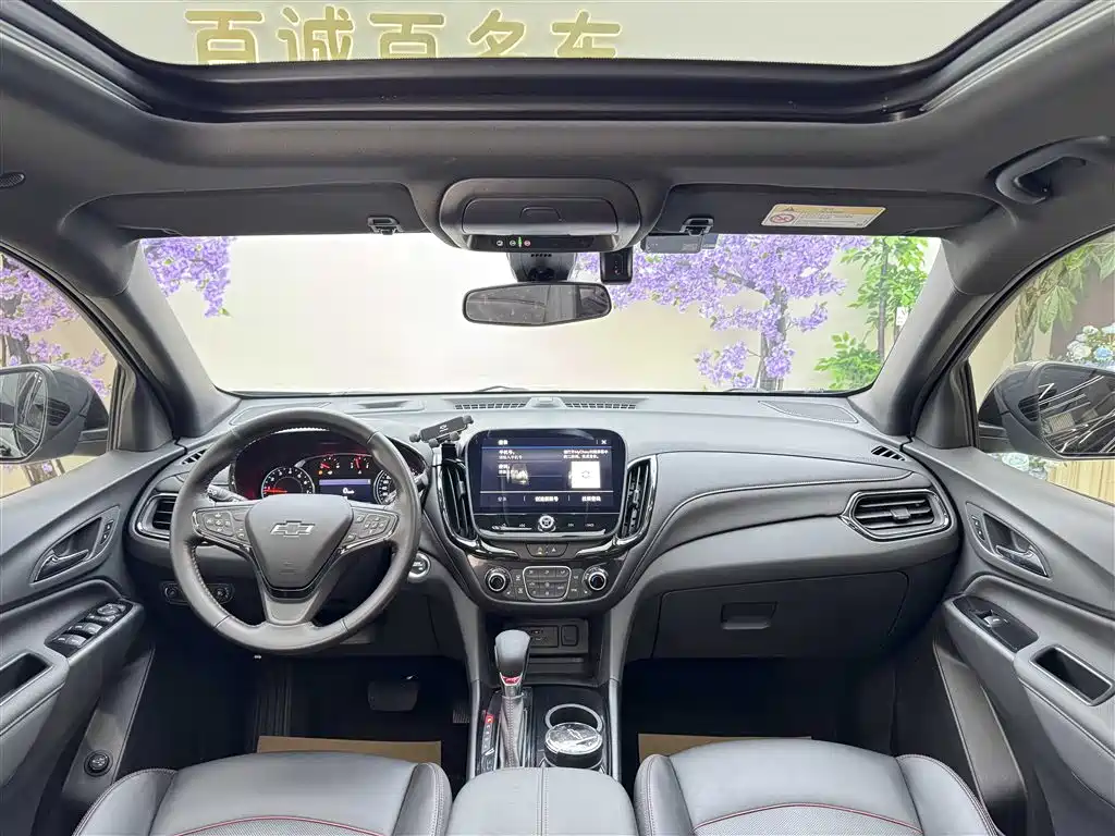 Chevrolet Equinox 2022 Mild Hybrid 550T RS 4WD Intelligent Expansion Edition фото 16