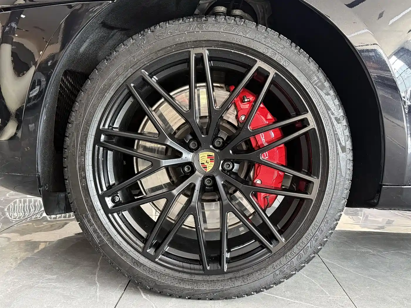 Porsche Macan 2023 Macan GTS 2.9T фото 15