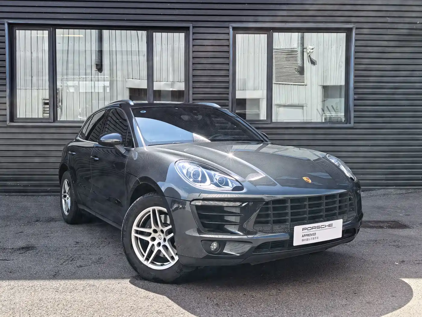 Porsche Macan 2018 Macan 2.0T фото 3