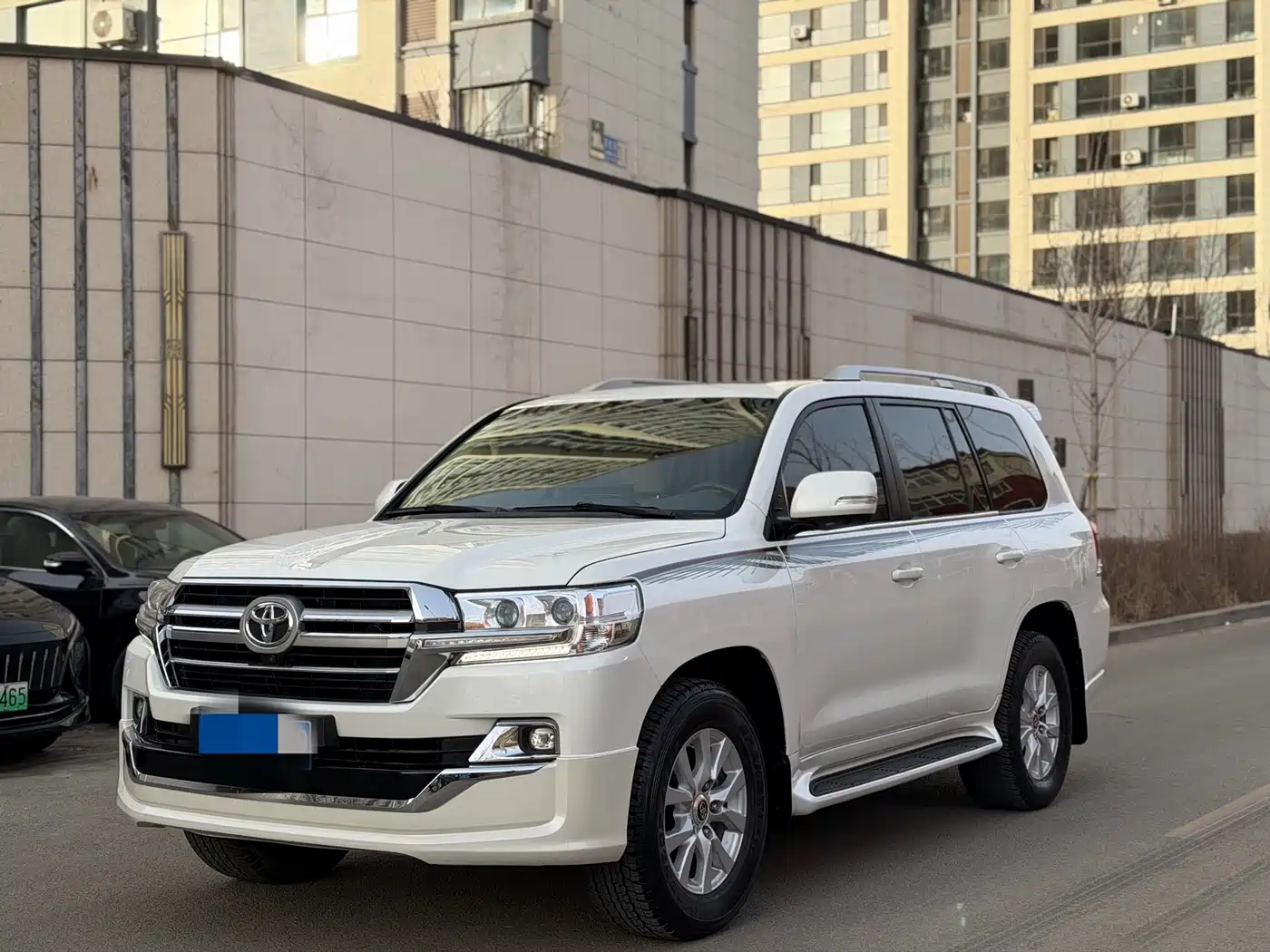 Toyota Land Cruiser (Import)