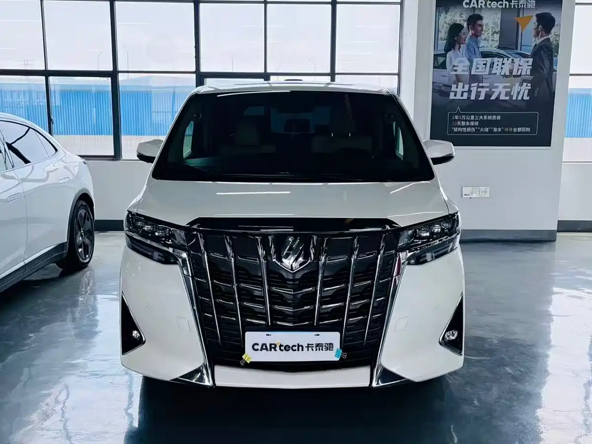 Toyota Alphard 2015 3.5L Premium Edition фото 5