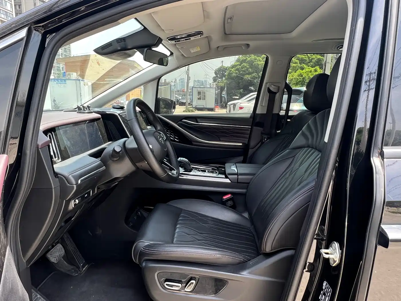GAC Trumpchi Trumpchi M8 2023 Master Series 390T Prestige Edition фото 9
