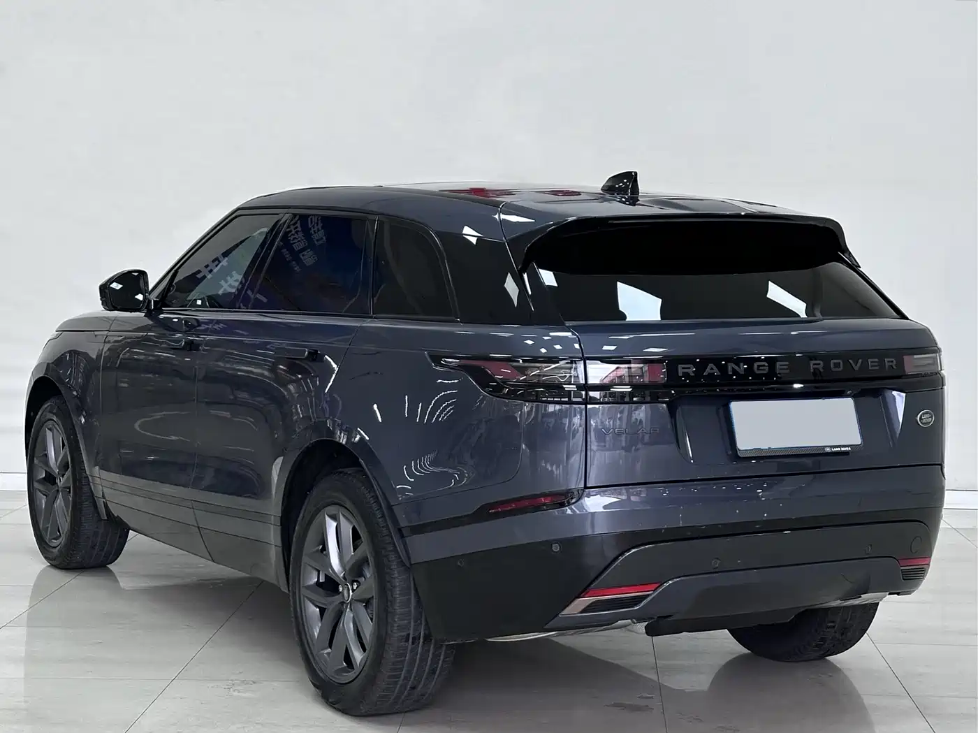 Land Rover Range Rover Velar 2024 Dynamic SE фото 4