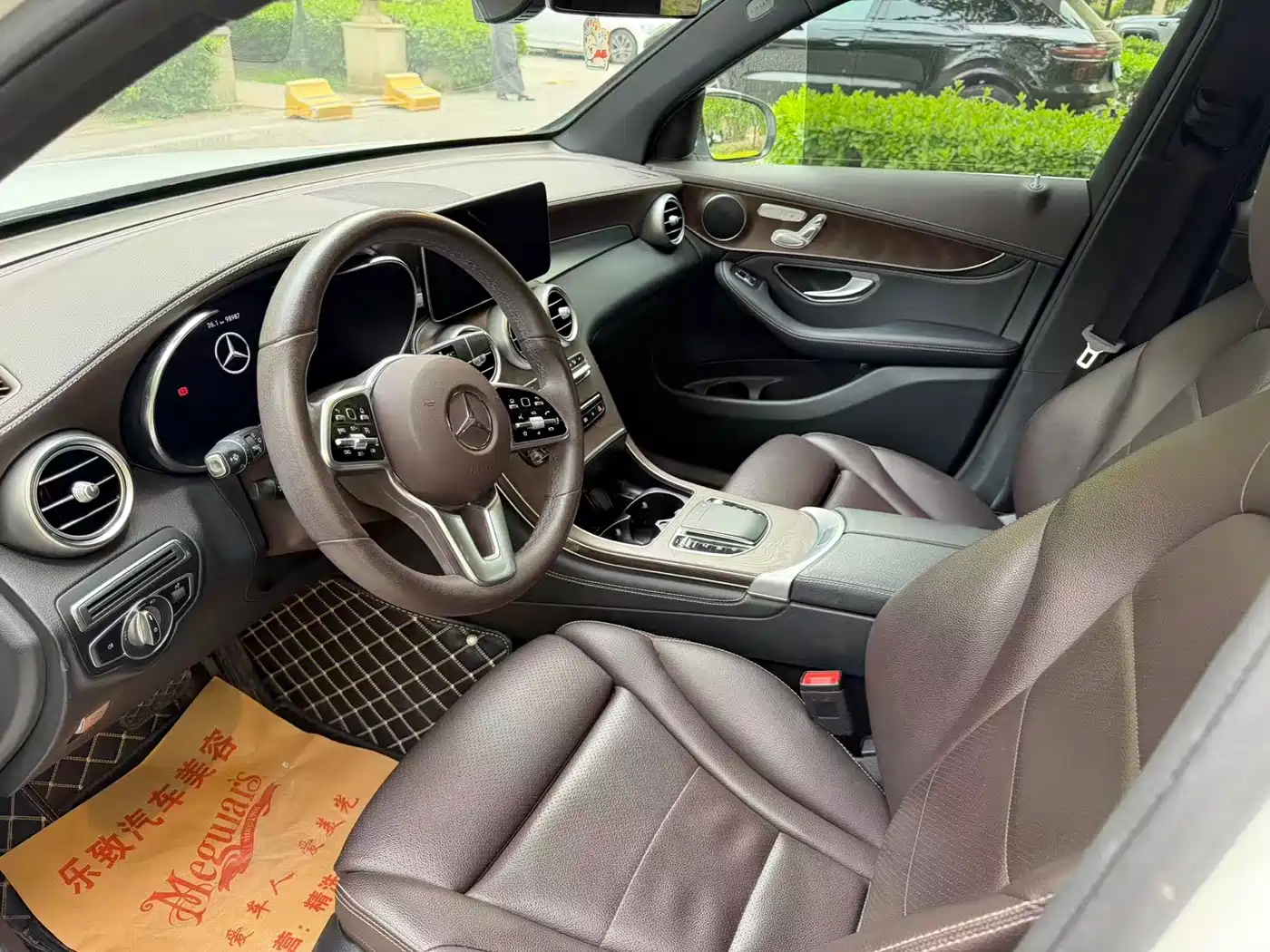 Mercedes-Benz GLC 2020 Facelift GLC 300 L 4MATIC Dynamic фото 7