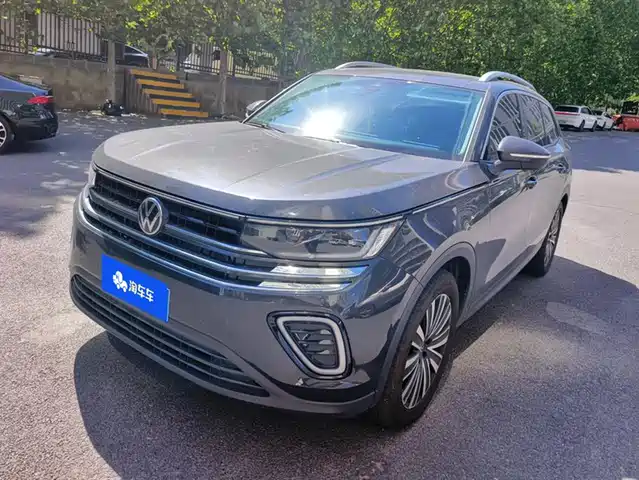 Volkswagen Talagon 2025 330TSI Luxury Cruise Public Edition