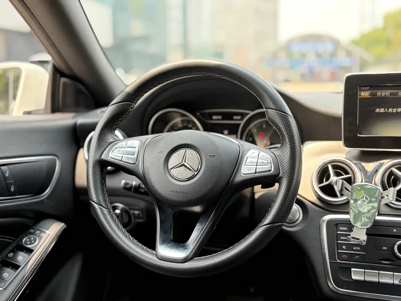 Mercedes-Benz CLA (Import) 2016 CLA 200 Sport фото 9