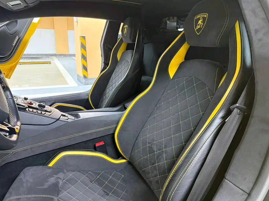 Lamborghini Aventador 2017 Aventador S фото 12