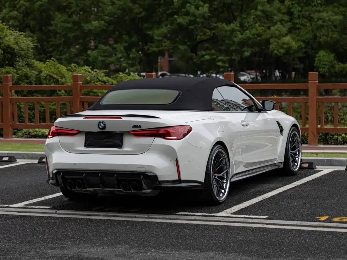 BMW M4 2025 2024 BMW M4 Convertible M xDrive Competition