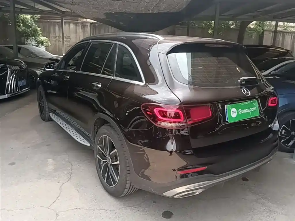 Mercedes-Benz GLC 2022 Facelift II GLC 260 L 4MATIC Luxury фото 5