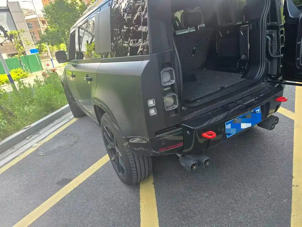 2026 Land Rover Defender