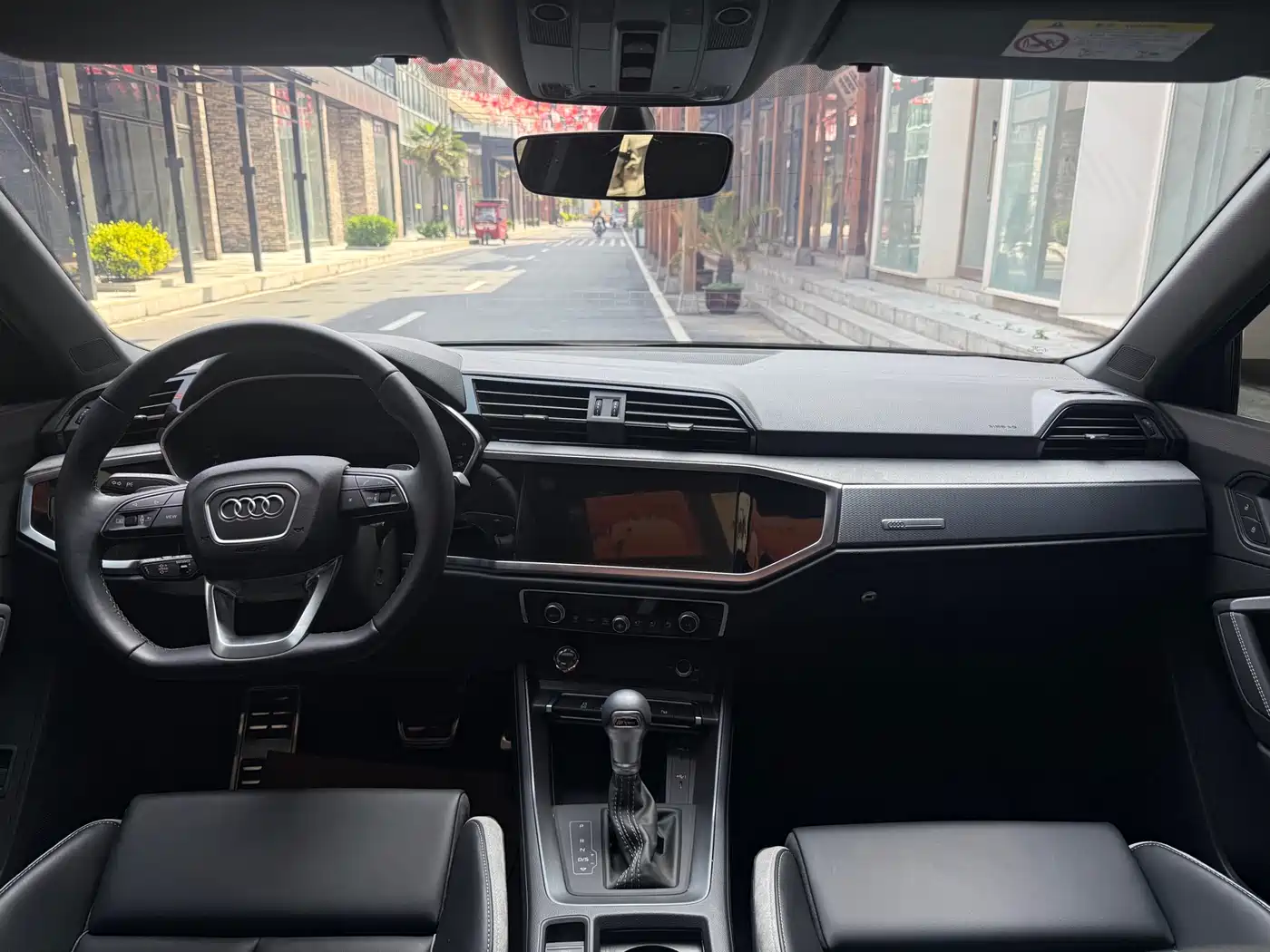 Audi Q3 2024 35 TFSI Fashion Sport фото 5