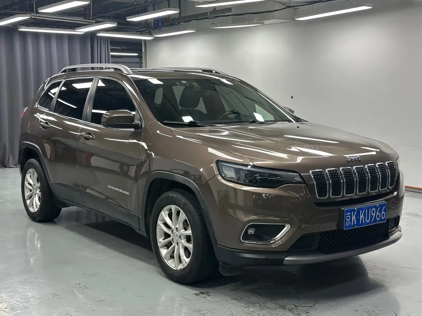 Jeep Cherokee 2019 2019 2.0T 2WD Smart Edition China V