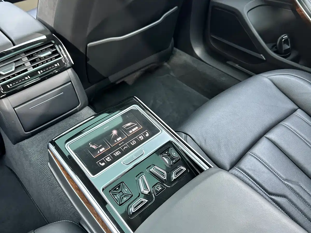Audi A8 2019 Plus A8L 50 TFSI quattro Luxury фото 7