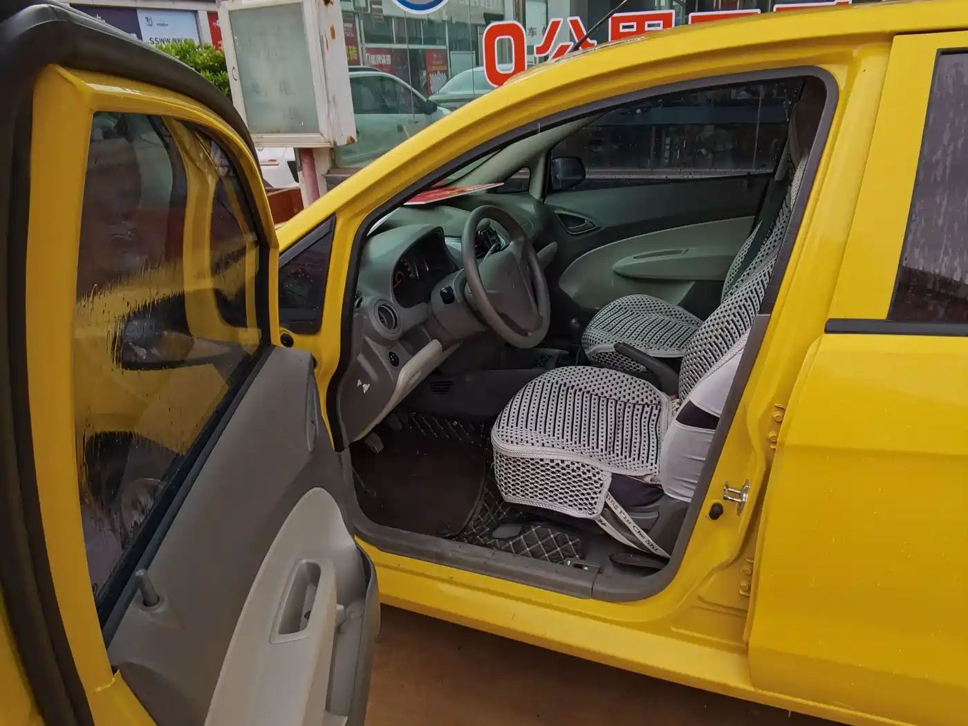 Chevrolet Sail 2010 Sedan 1.2L Manual Ideal Version фото 7