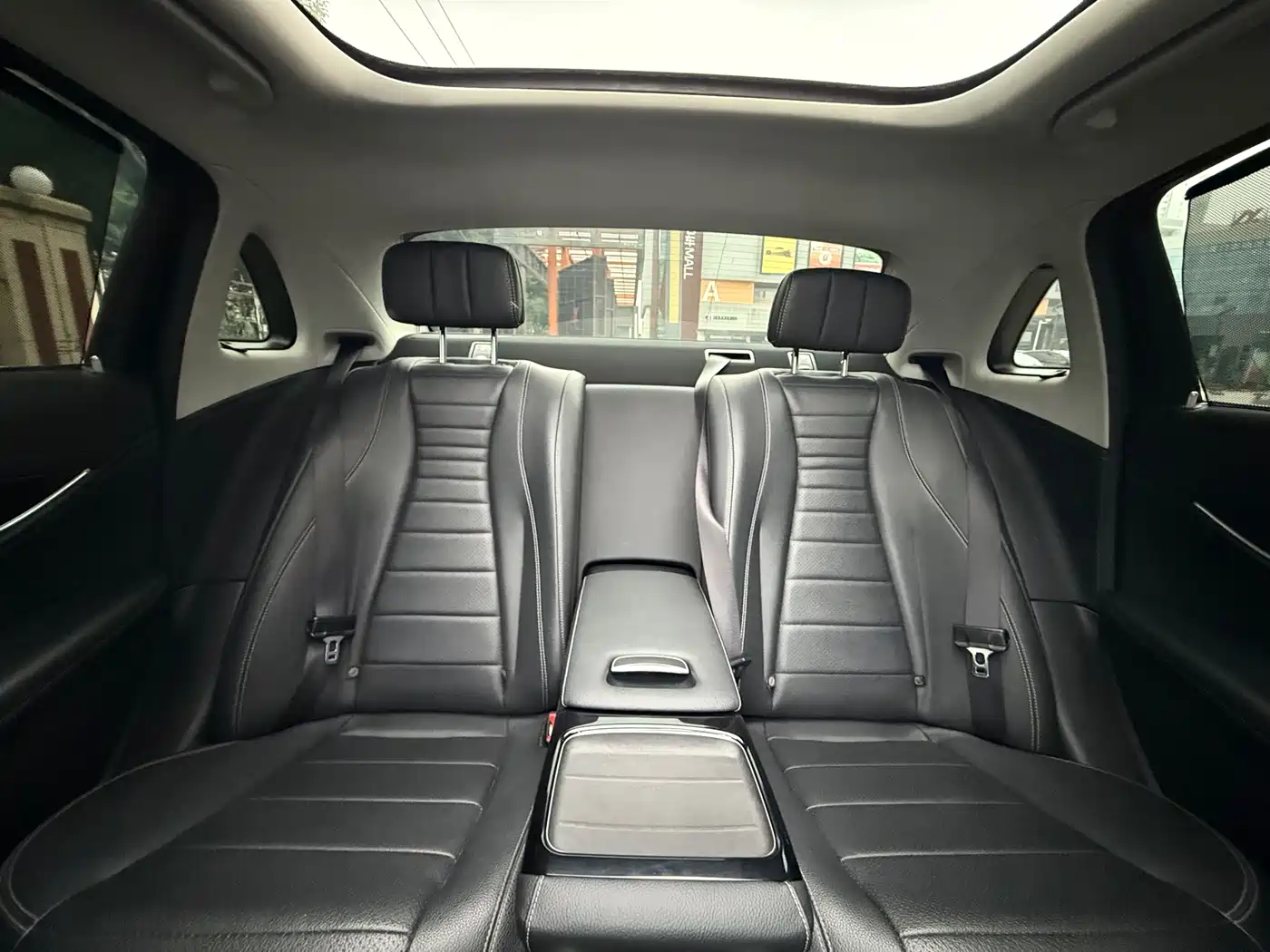 Mercedes-Benz E-Class 2017 E 300 L Sport Luxury фото 40