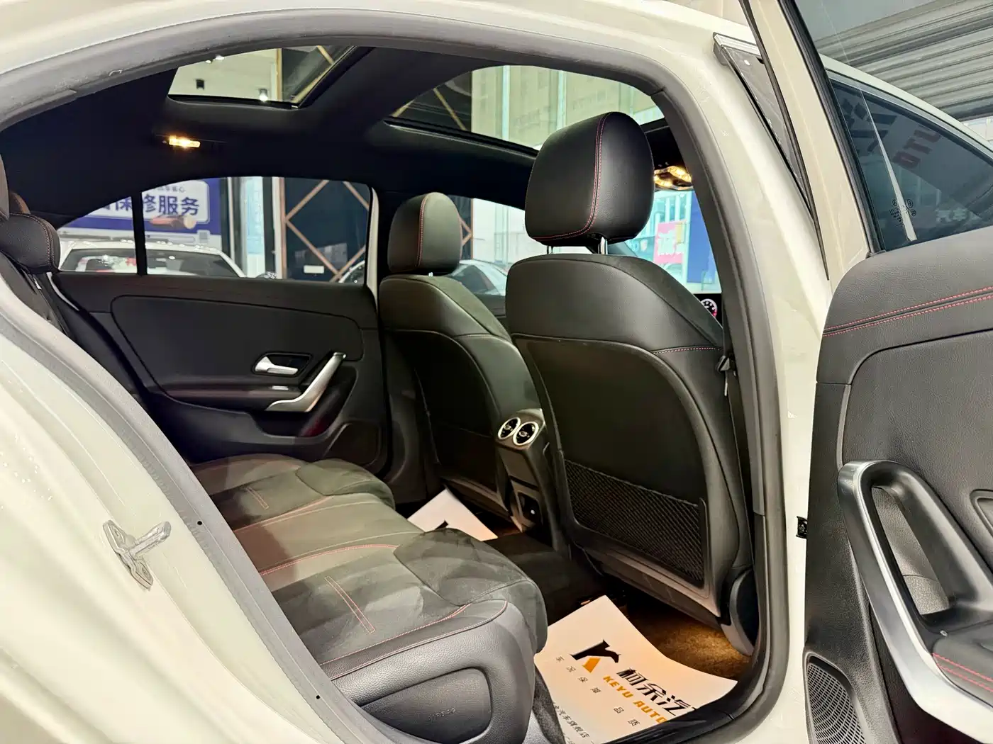 Mercedes-Benz A-Class 2023 A 200 L Fashion фото 13