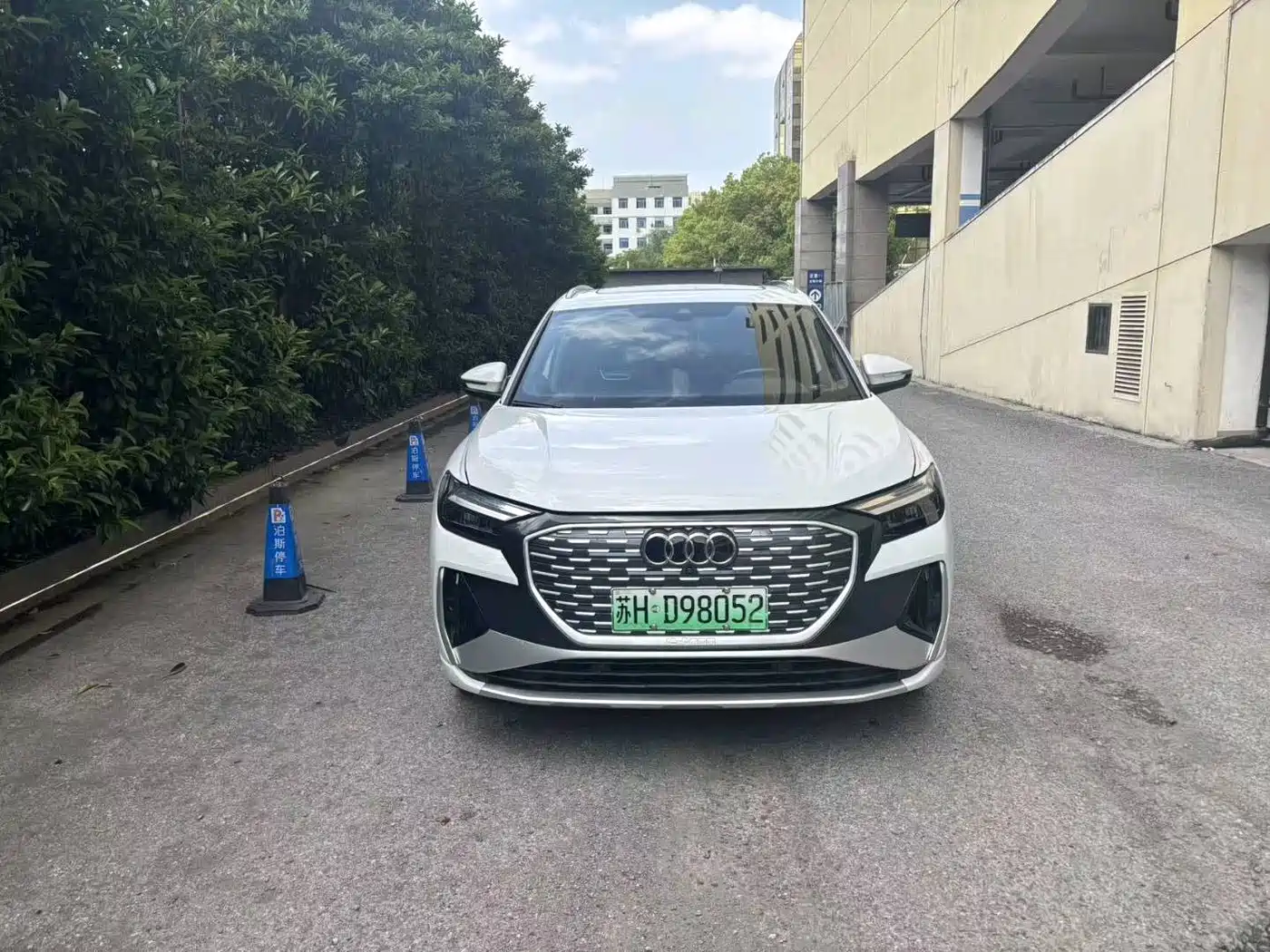 Audi Q4 e-tron 2023 40 e-tron Pioneer Edition фото 2