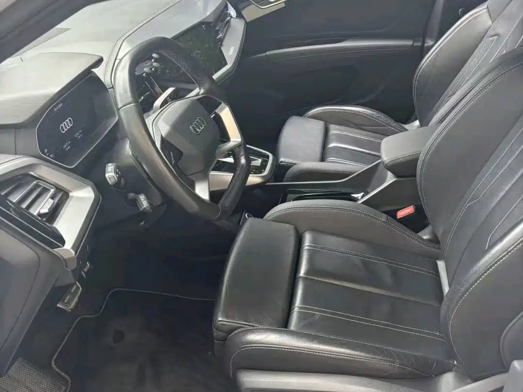 Audi Q4 e-tron 2023 40 e-tron Pioneer Edition фото 9