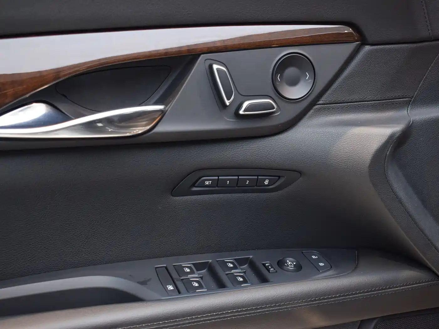 Cadillac CT6 2022 28T Style фото 12