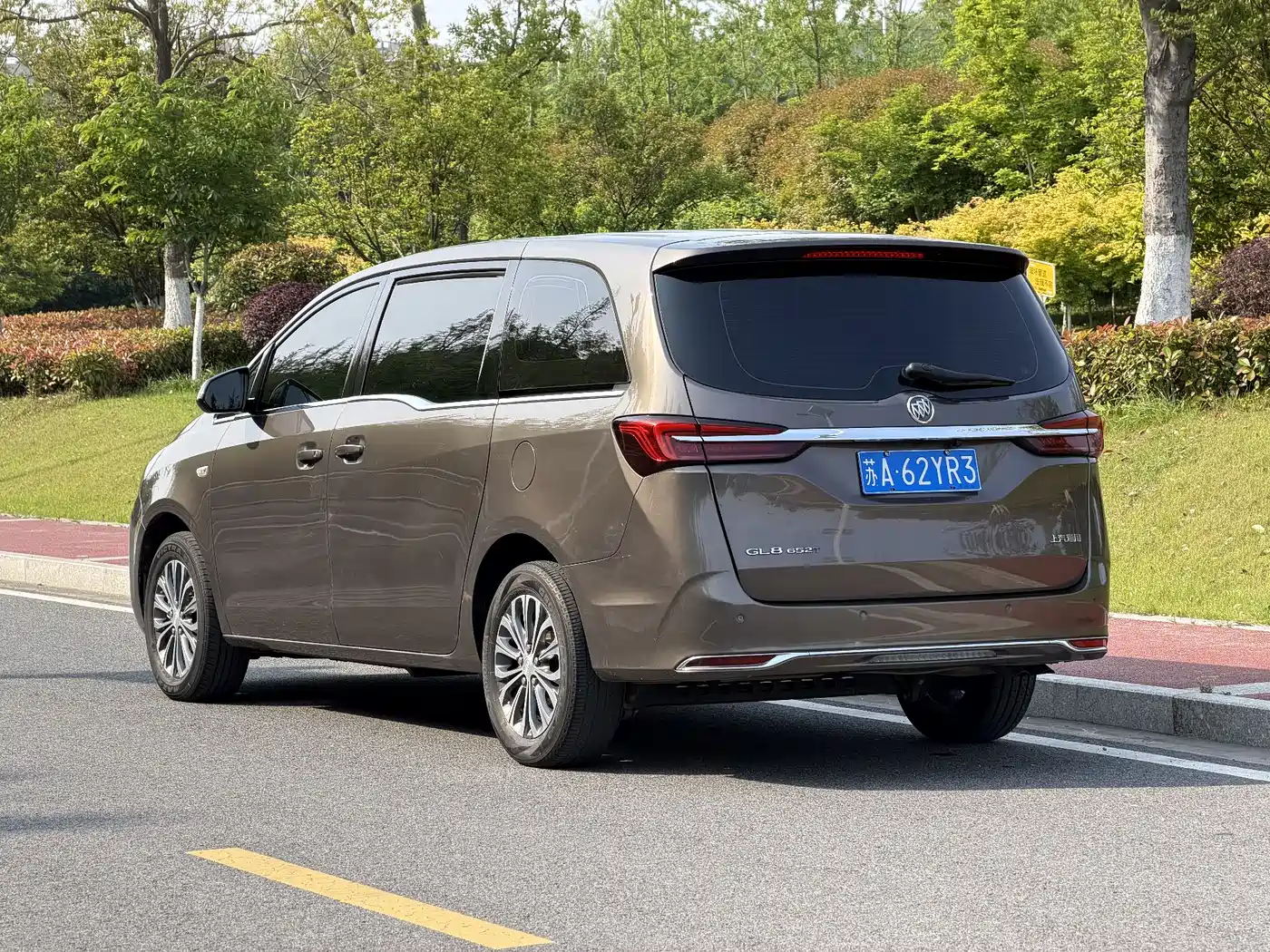 BUICK GL8