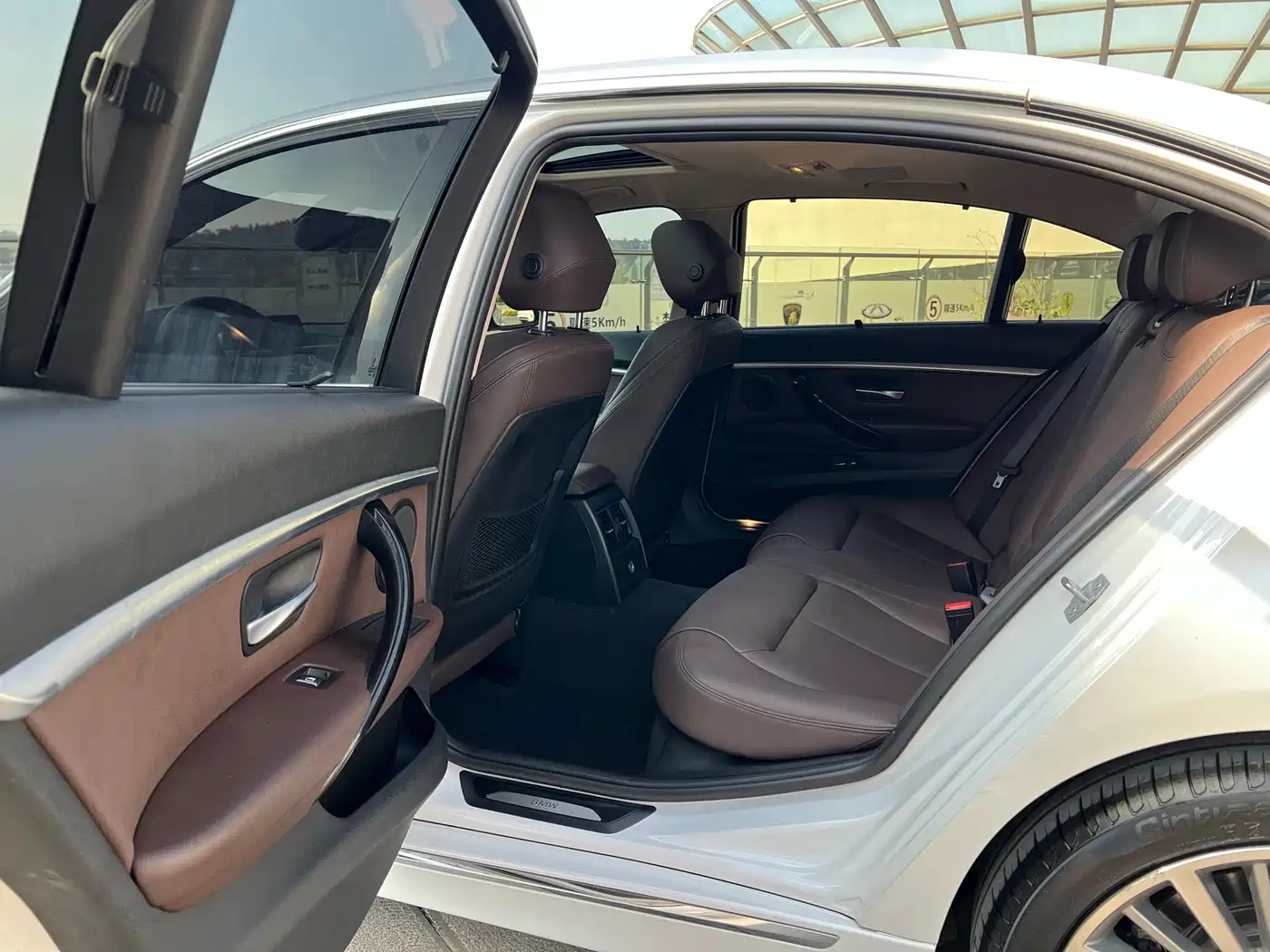 BMW 3 Series 2018 320Li Leading Luxury Package фото 20