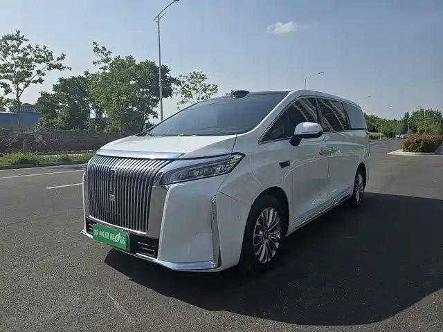 WEI PAI TAKAYAMA 2025