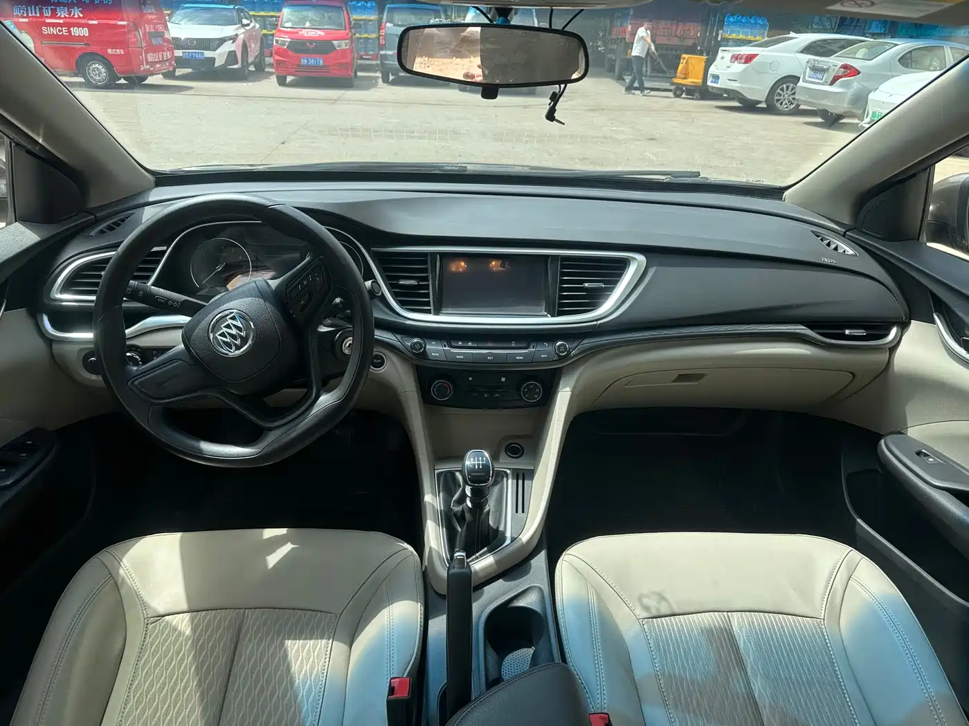 Buick Excelle 2017 15N Manual Elite фото 9