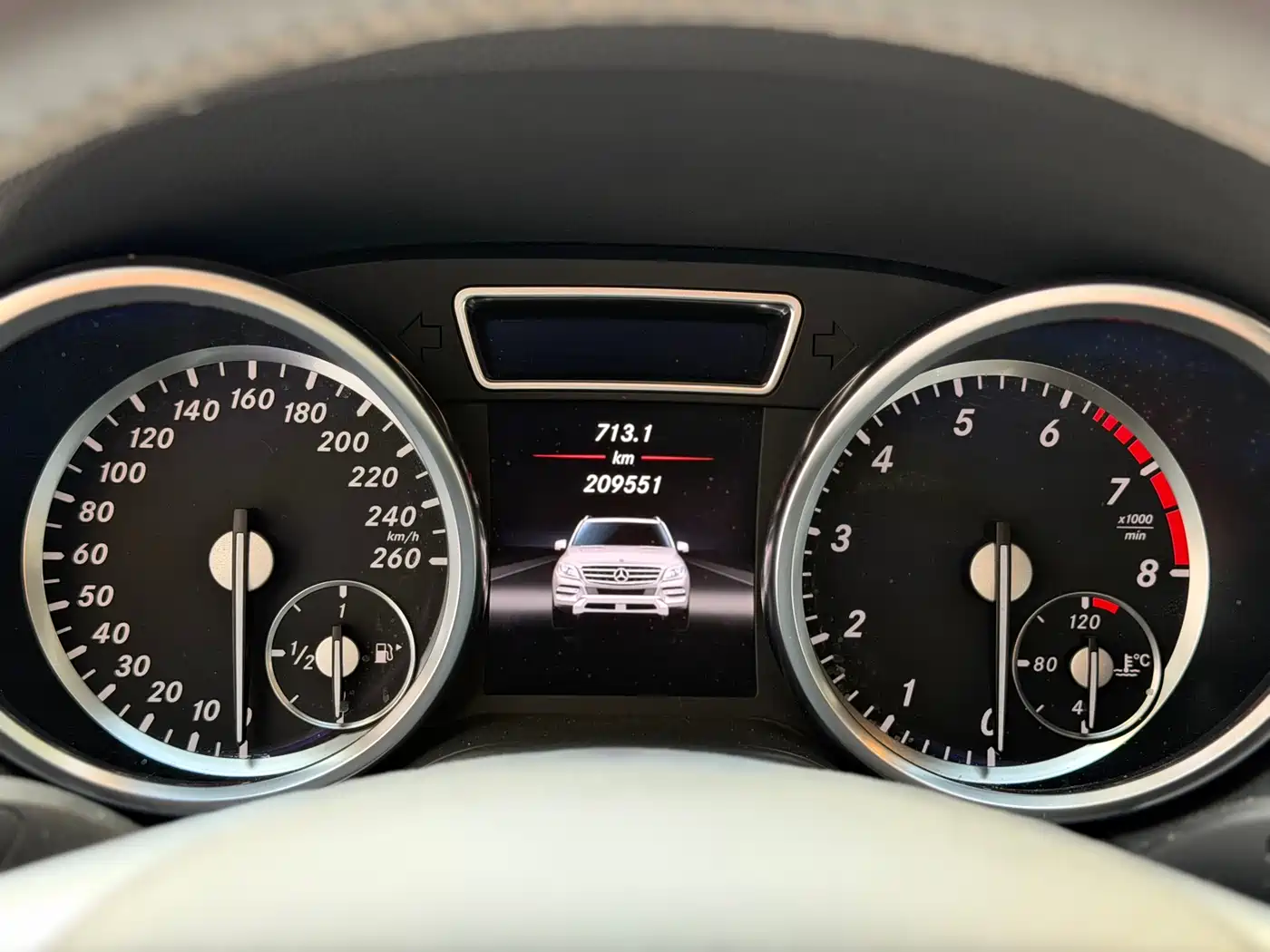 Mercedes-Benz M-Class 2012 ML 300 фото 11