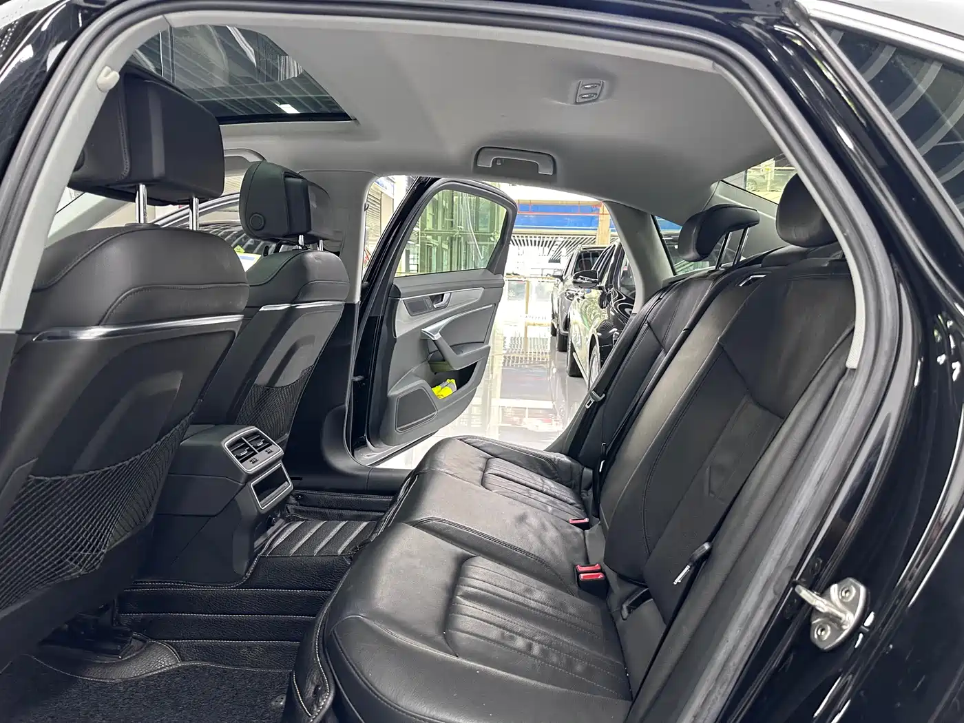Audi A6L 2019 40 TFSI Luxury Elegance фото 7