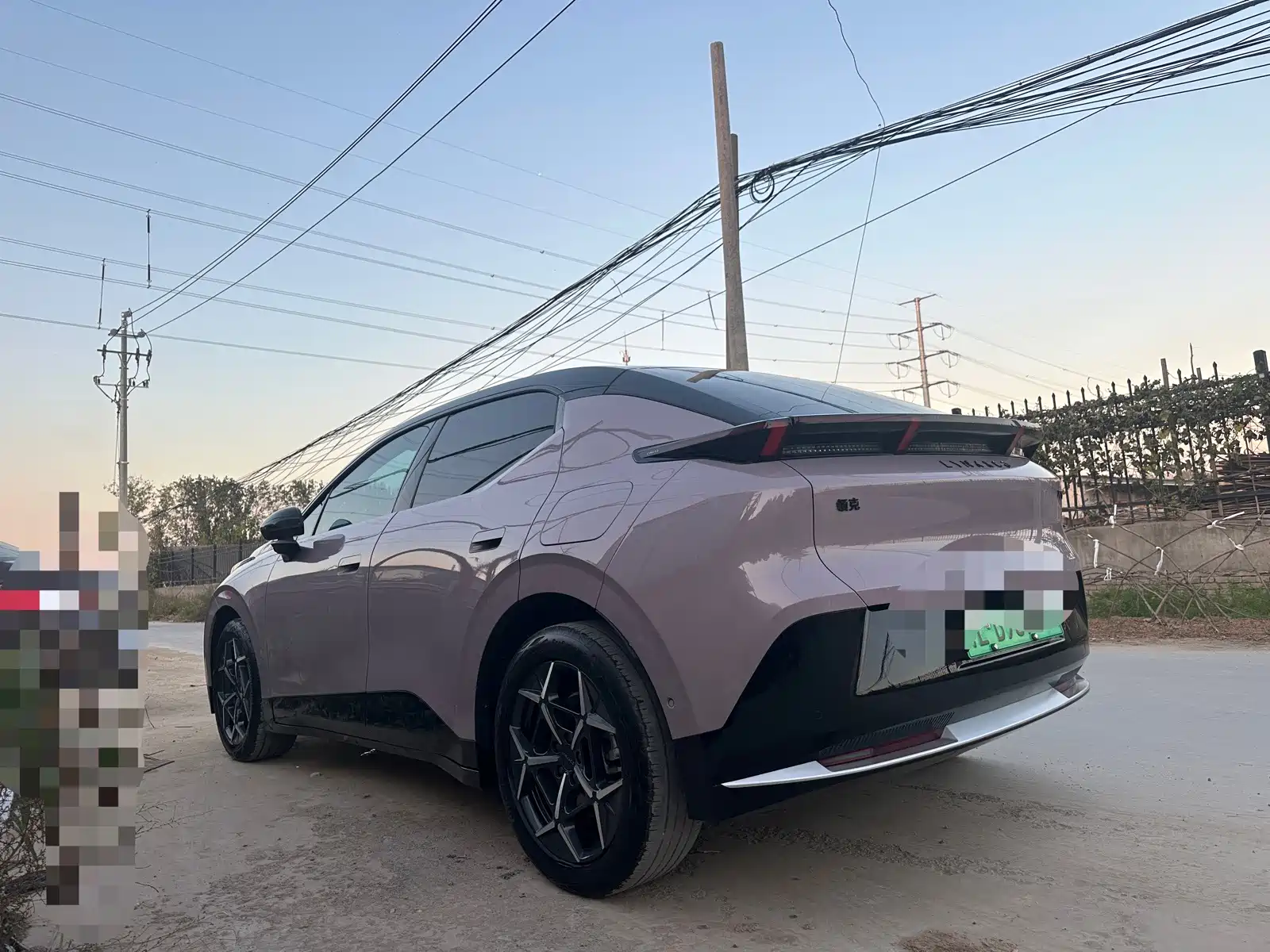 Photo 7 - Lynk & Co Z20