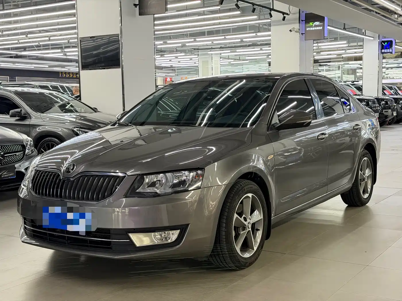 Škoda Octavia 2016 1.6L Automatic Smart Edition