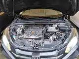 Photo 20 - Honda Vezel