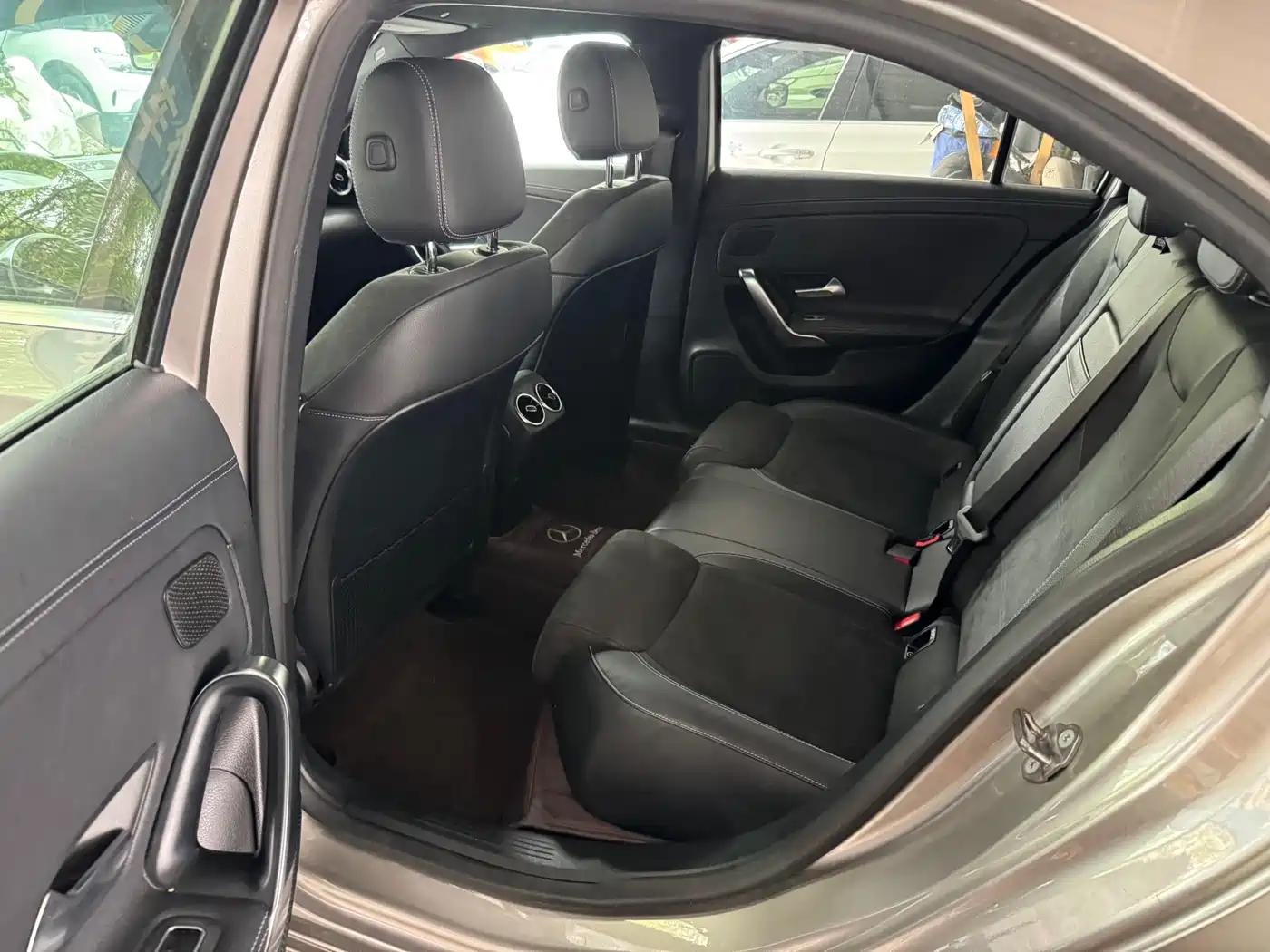 Mercedes-Benz A-Class 2019 A 200 L Sport Sedan фото 9