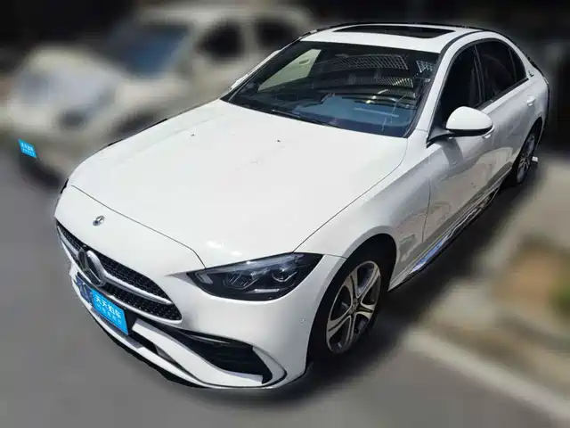 Mercedes-Benz C-Class 2022 Facelift C 200 L Sport — фото 1