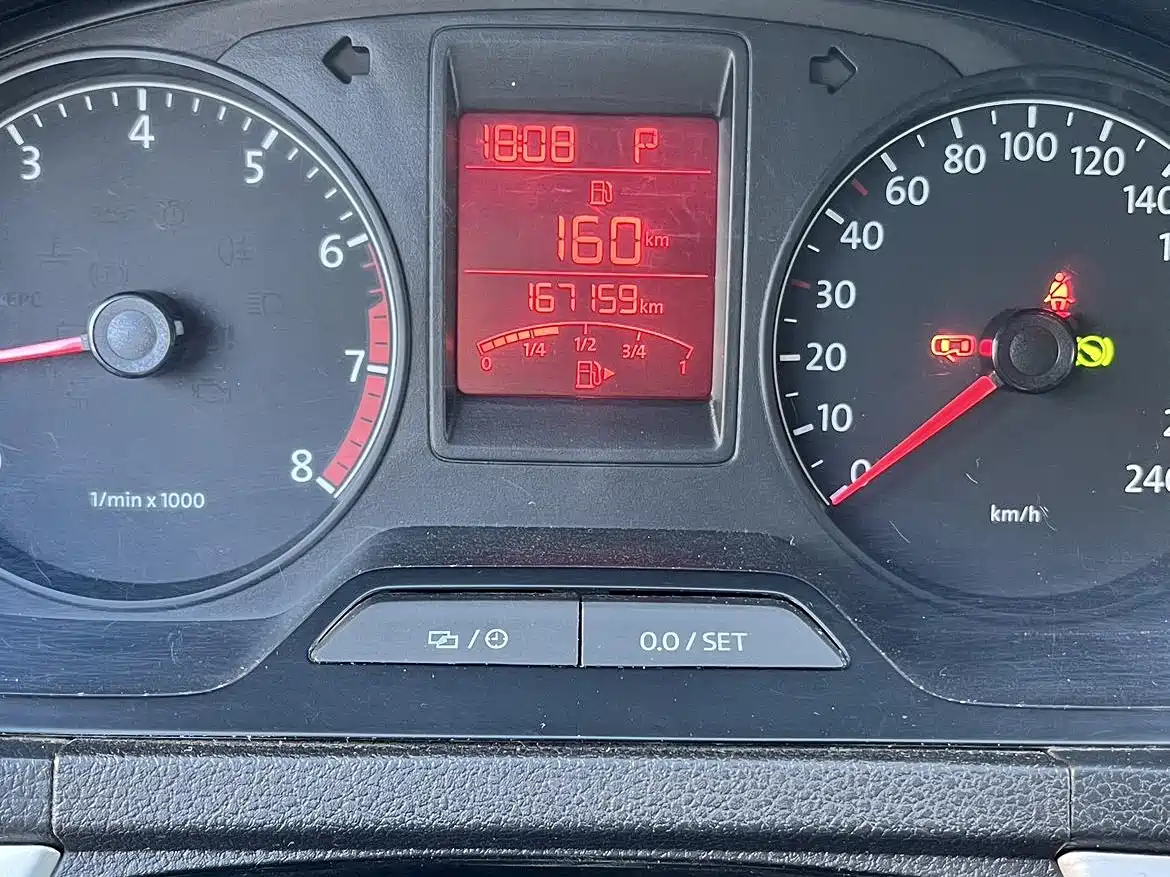Volkswagen Jetta 2015 1.6L Auto Comfort фото 9