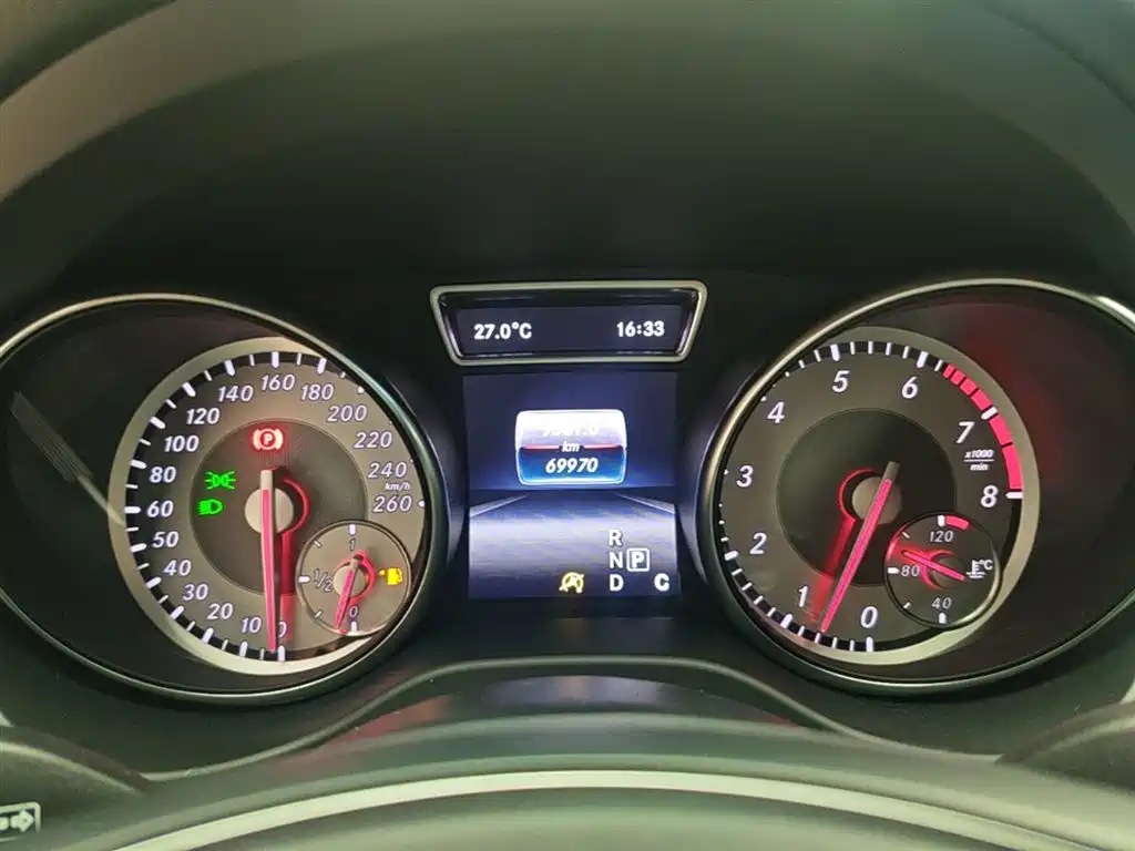 Mercedes-Benz CLA (Import) 2016 CLA 200 Sport фото 12