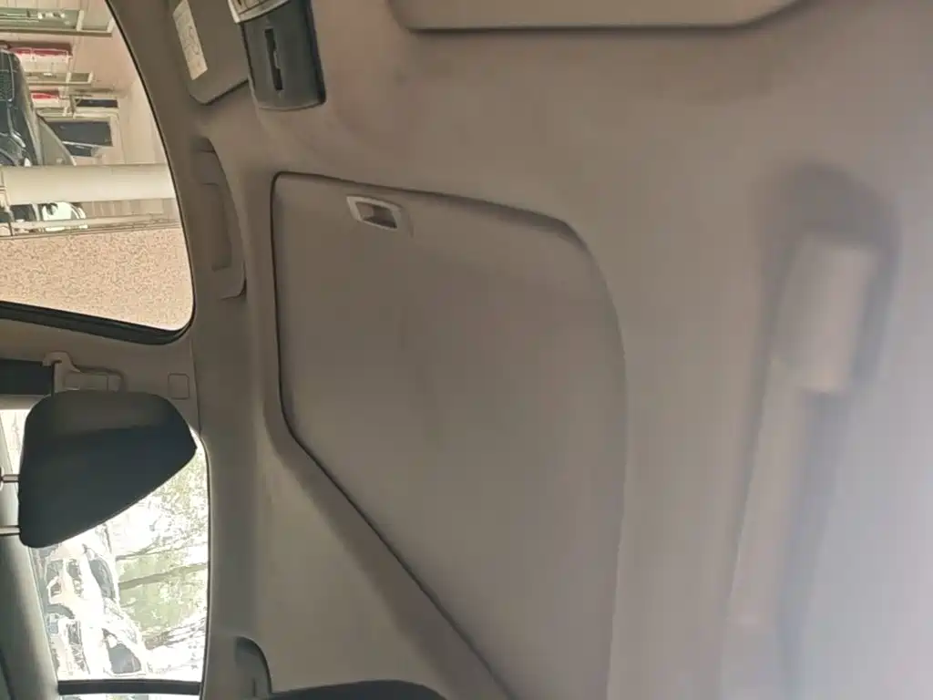 Nissan SYLPHY, миниатюра 18