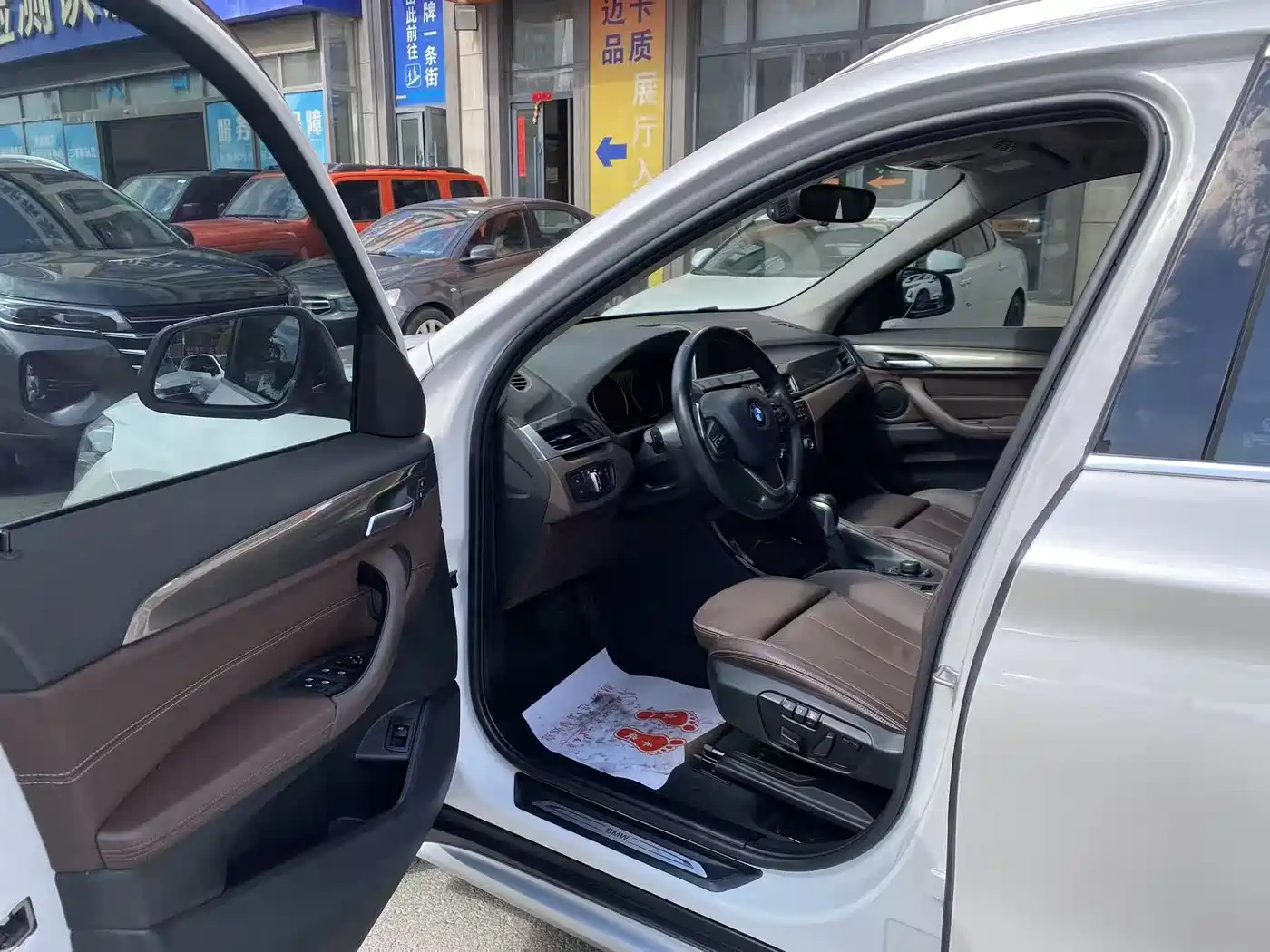 BMW X1 2019 sDrive18Li Premium Model фото 4