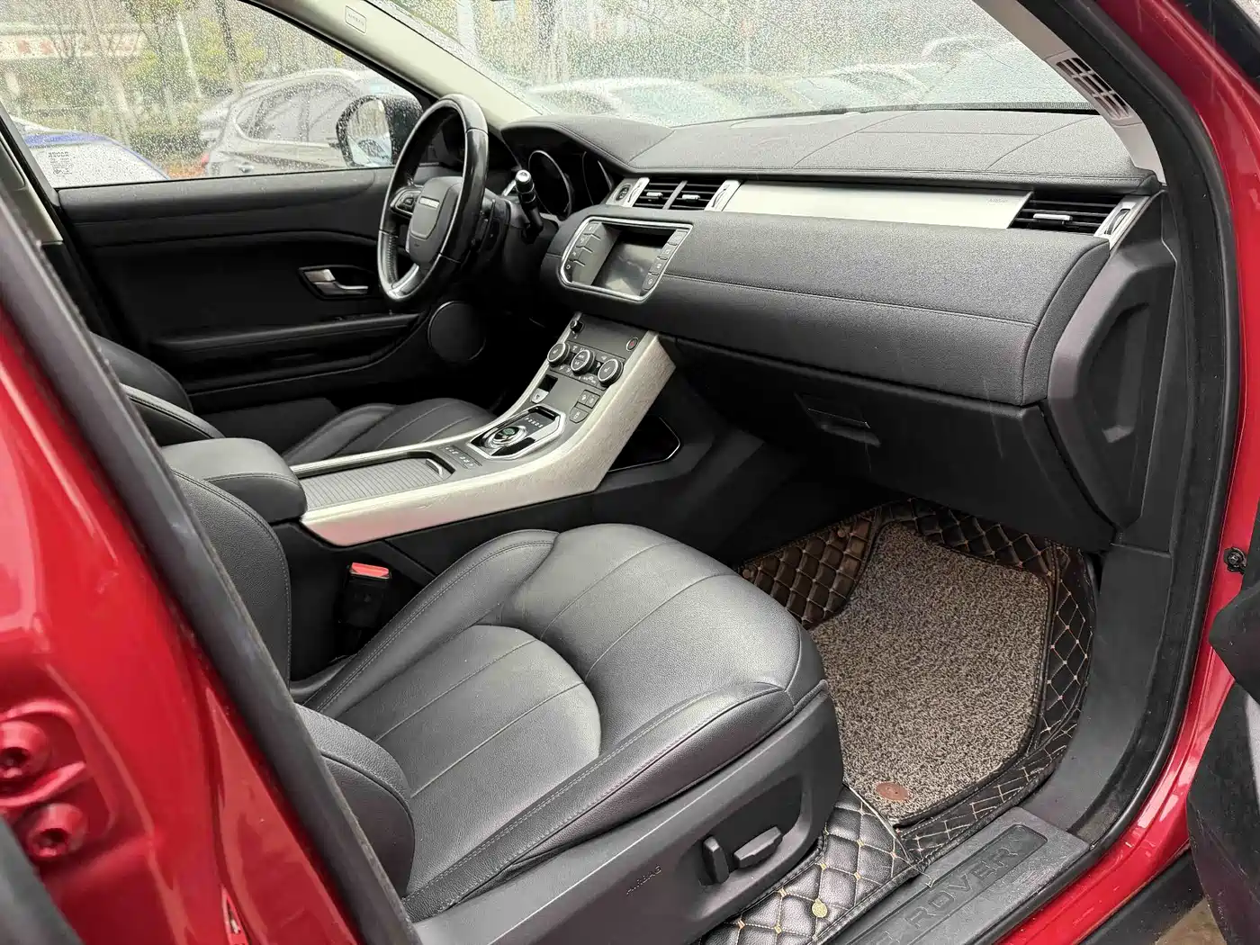 Land Rover Range Rover Evoque 2018 240PS PURE Trend фото 17
