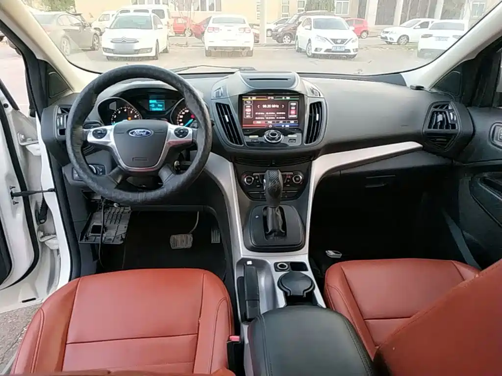 Ford Kuga 2015 2015 1.5L GTDi 2WD Comfort