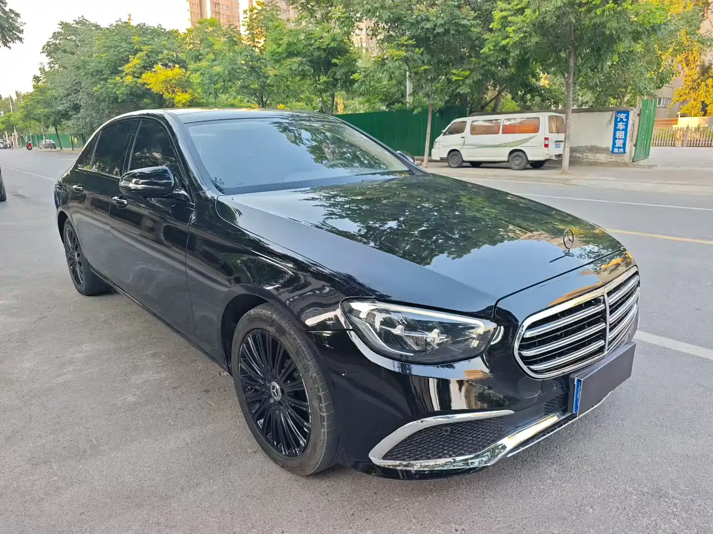 Mercedes-Benz E-Class 2022 E 300 L Luxury