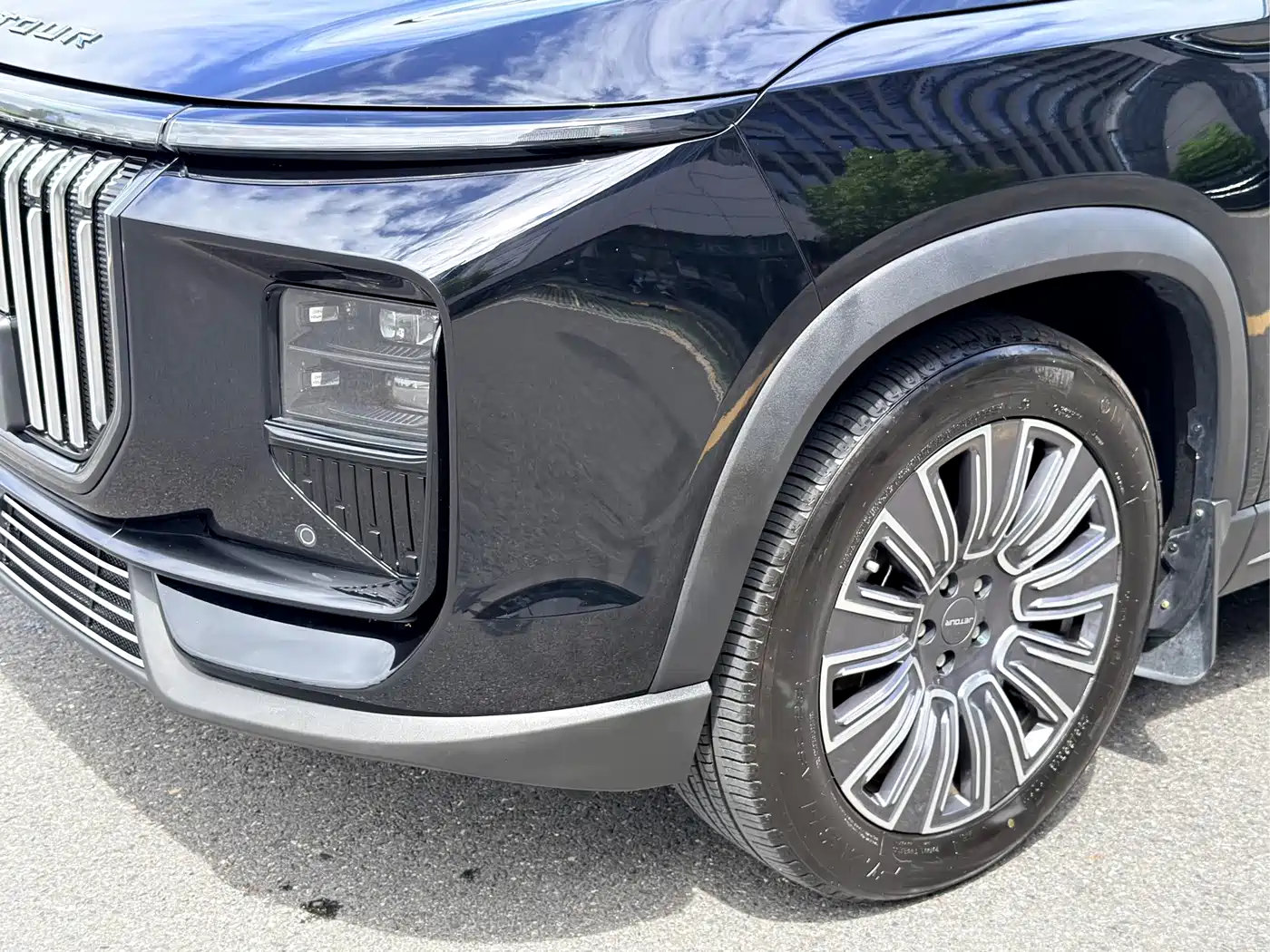 Jetour X90 PRO 2024 2024 2.0T DCT Luxury 7-Seater