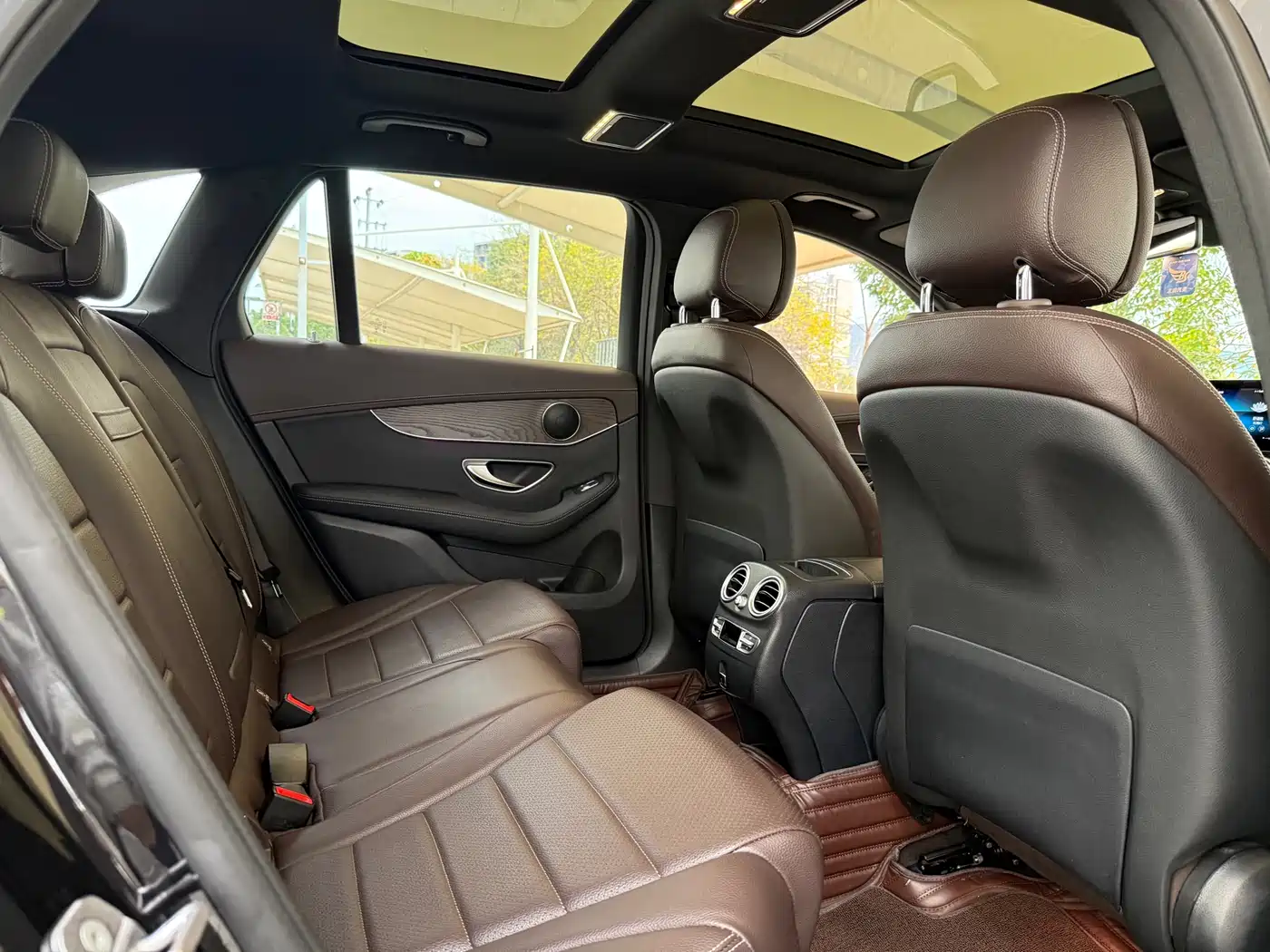 Mercedes-Benz GLC 2021 GLC 260 L 4MATIC Luxury фото 11