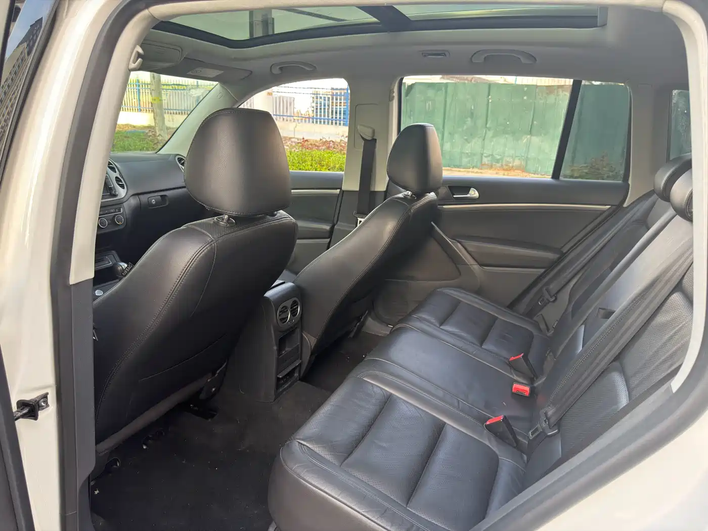Volkswagen Tiguan 2015 1.8TSI Automatic 2WD Highline фото 5