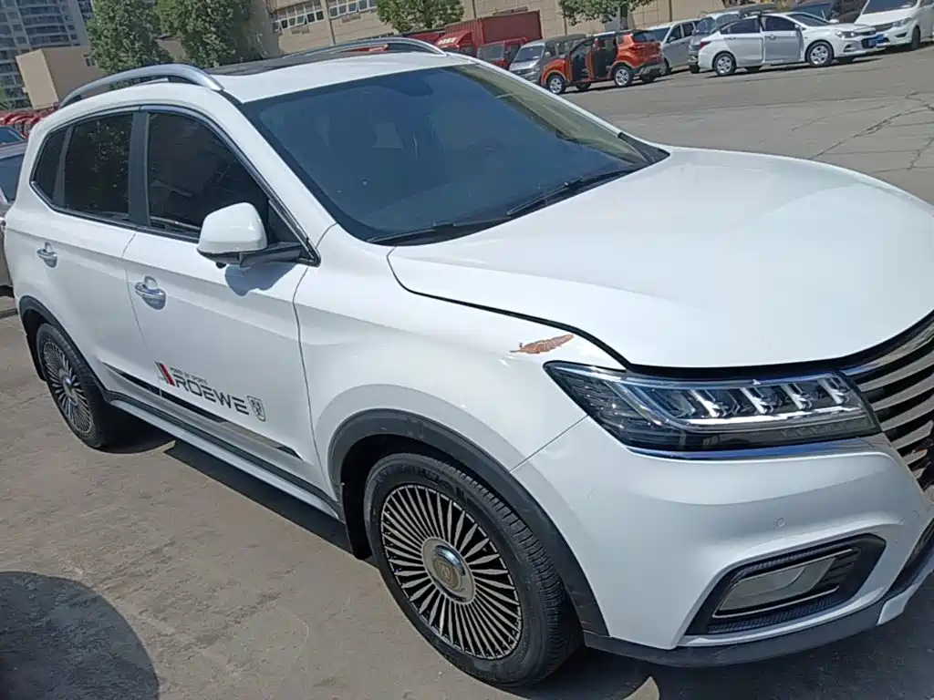 Фото 4 - Roewe RX5