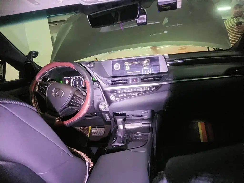Lexus ES, миниатюра 12